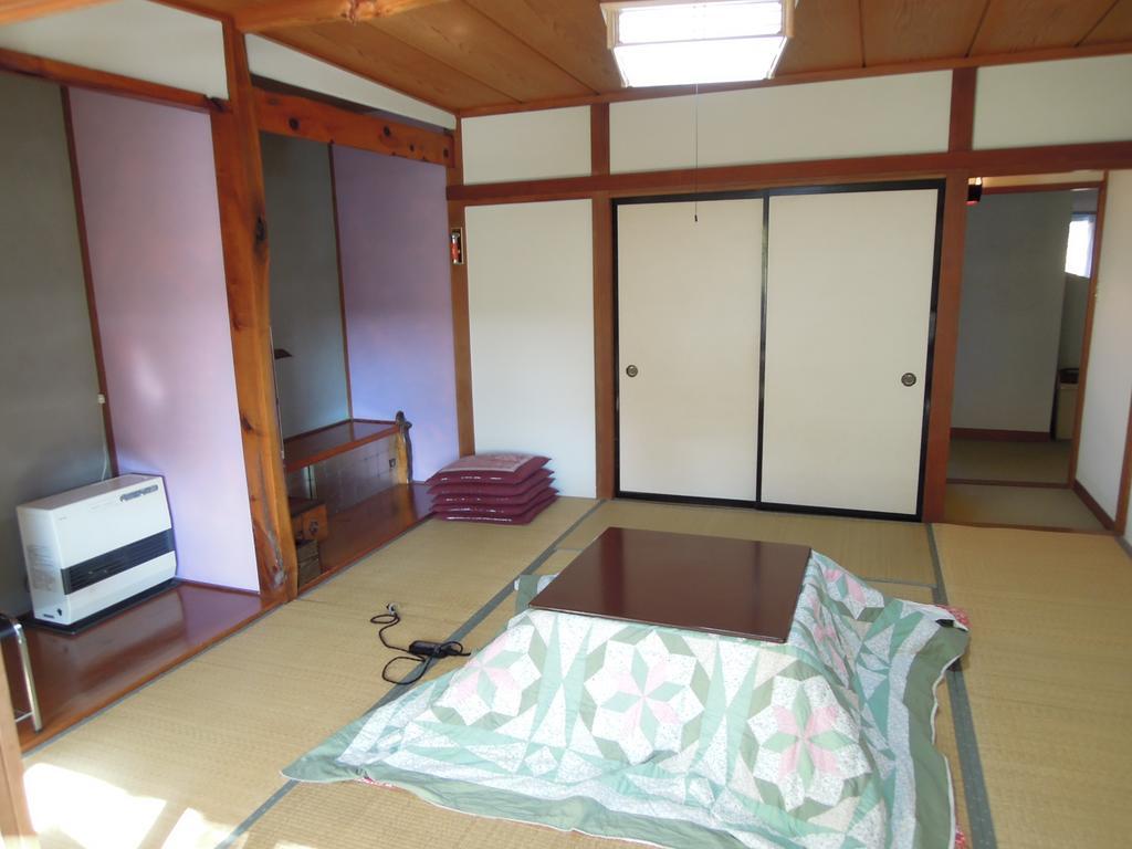Guest House Misaki-Sou Яманакако Екстериор снимка